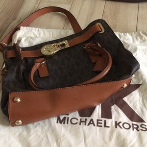 Michael Kors Leather Handbag